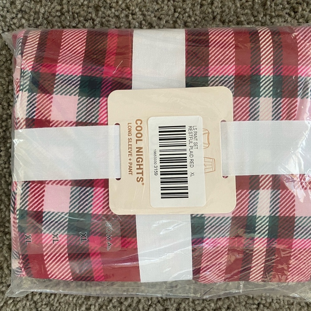 women’s pj set